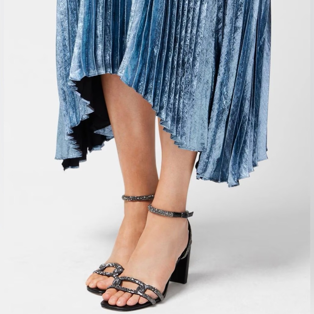 WHBM SPARKLY CHAIN LINK SANDAL